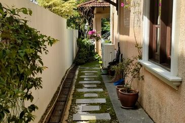 Impian Golf & Country Club