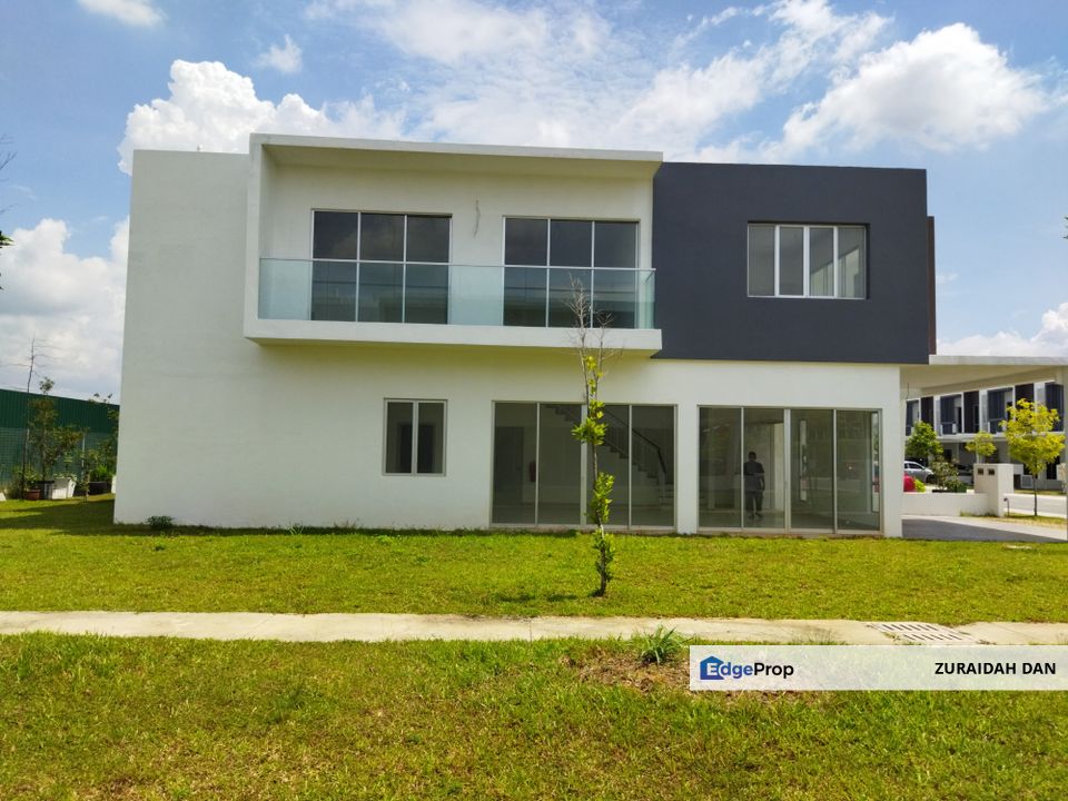 (CORNER) 2 Sty Link House Casa View, Cybersouth, Selangor, Cyberjaya