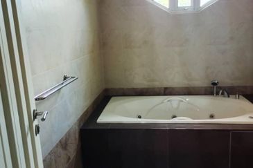 Impian Golf & Country Club