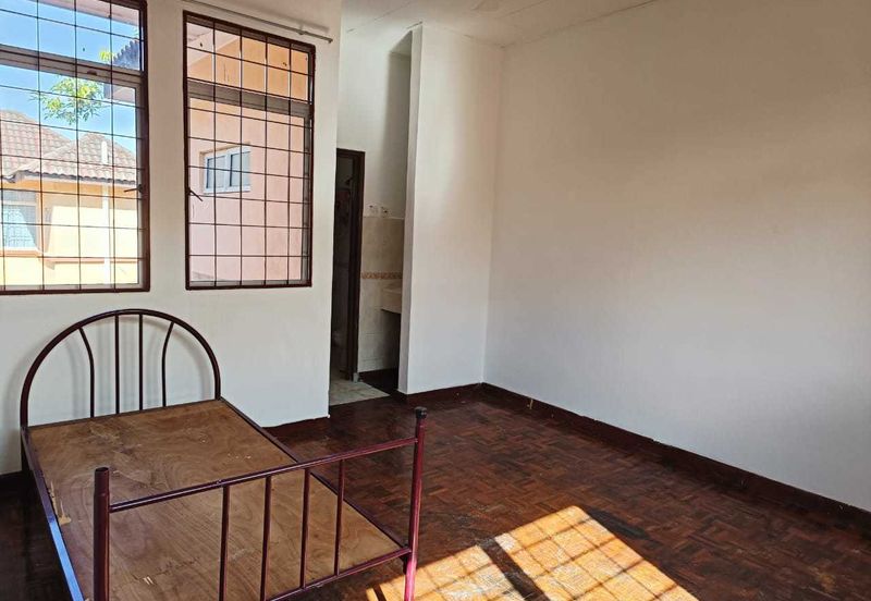 Taman Tasik Semenyih (Lake Residence)