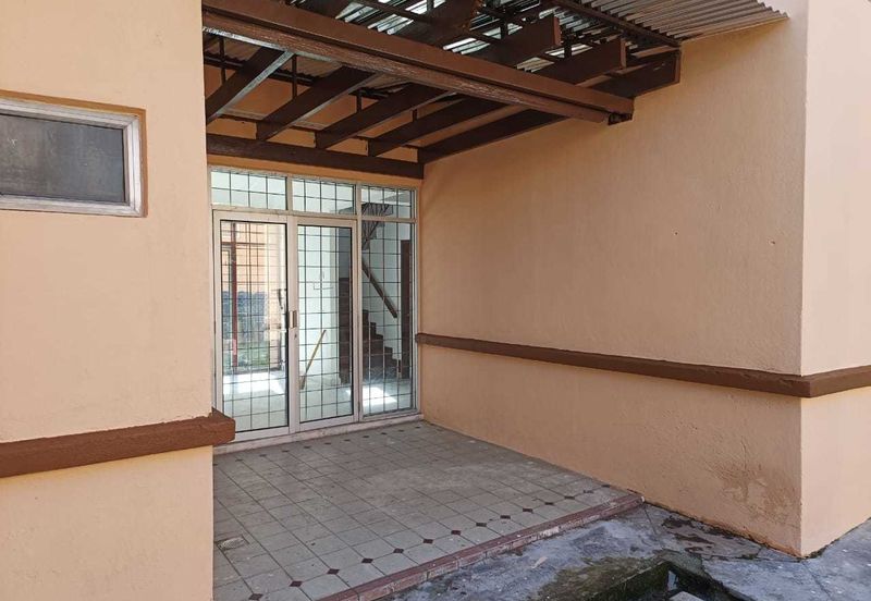 Taman Tasik Semenyih (Lake Residence)