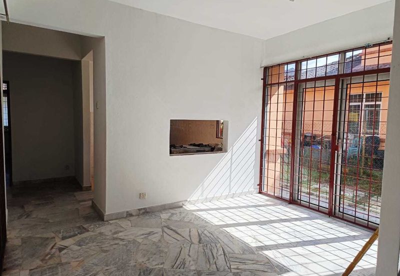 Taman Tasik Semenyih (Lake Residence)