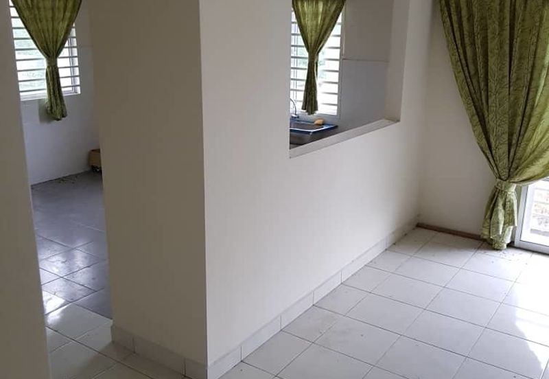 Taman Tasik Semenyih (Lake Residence)