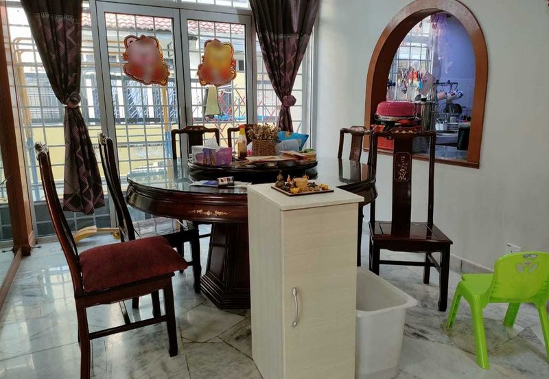 Taman Tasik Semenyih (Lake Residence)