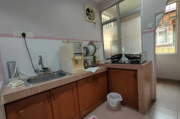 Taman Tasik Semenyih (Lake Residence)