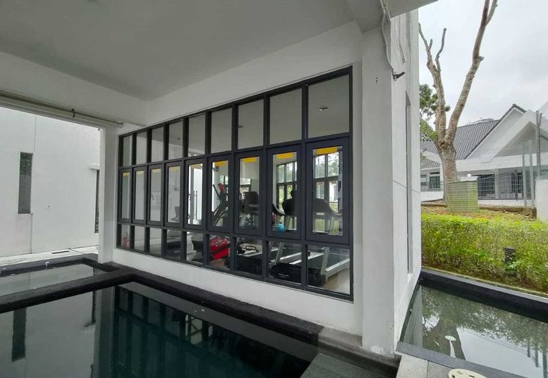 Crescent Park Townvilla