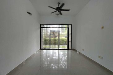 Crescent Park Townvilla