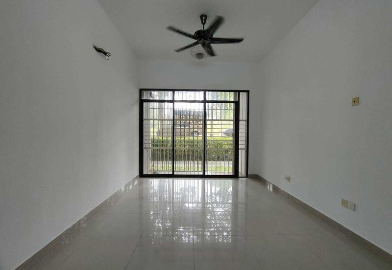 Crescent Park Townvilla