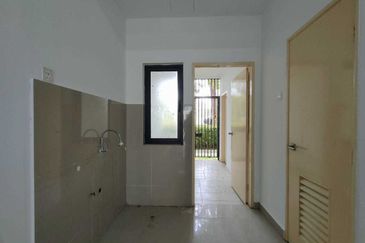 Crescent Park Townvilla