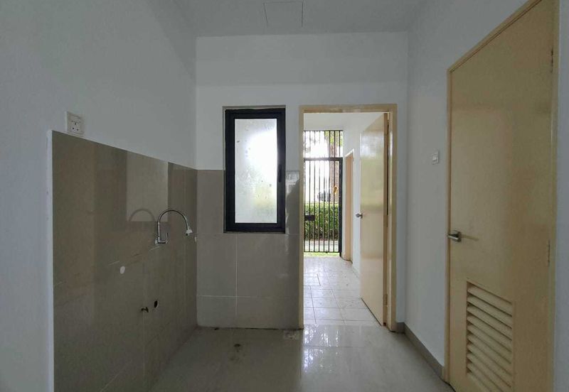 Crescent Park Townvilla