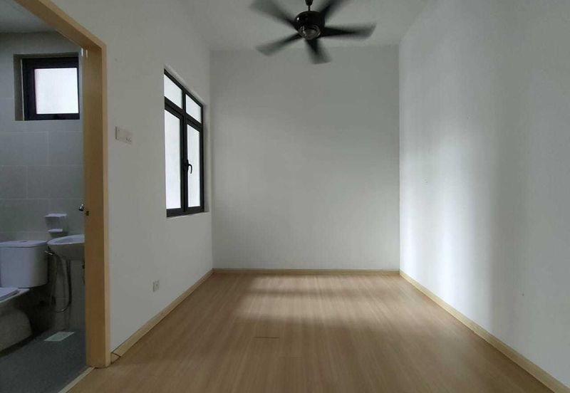 Crescent Park Townvilla