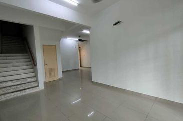 Crescent Park Townvilla