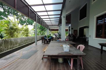 Impian Golf & Country Club