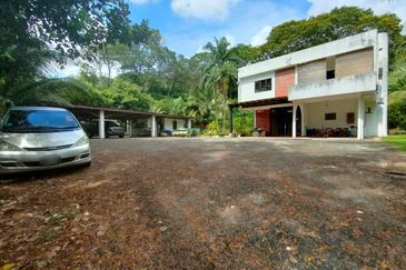 Seksyen 12, Shah Alam