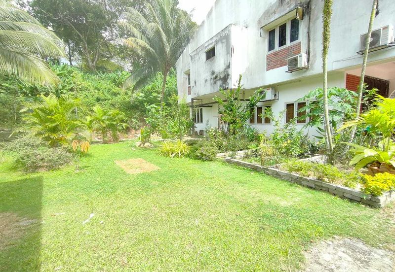 Seksyen 12, Shah Alam