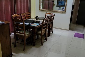 Jalan Suasana, Bandar Tun Hussein Onn