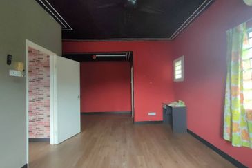 Taman Tasik Semenyih (Lake Residence)