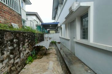 Taman Tasik Semenyih (Lake Residence)