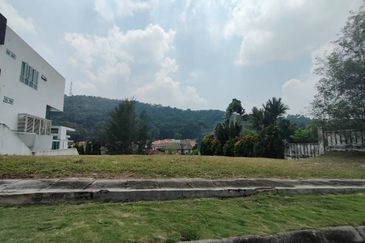 Jalan Puncak Setiawangsa 1 