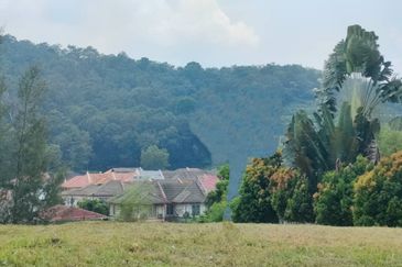 Jalan Puncak Setiawangsa 1 