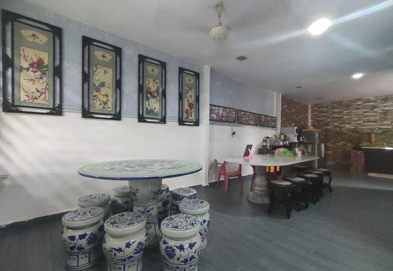 Taman Tasik Semenyih (Lake Residence)