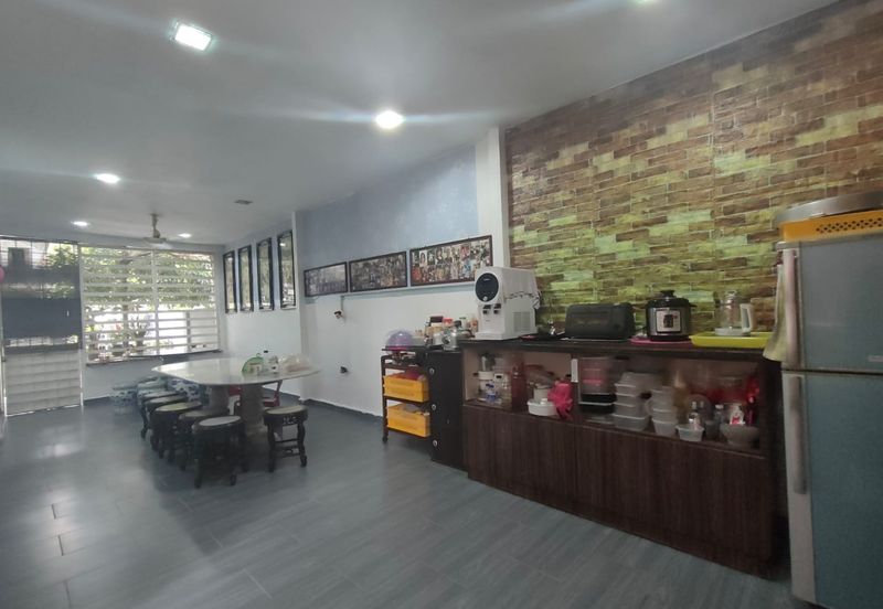 Taman Tasik Semenyih (Lake Residence)