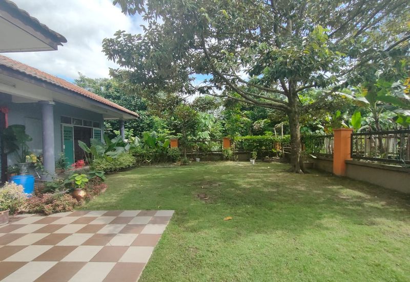 Taman Tasik Semenyih (Lake Residence)