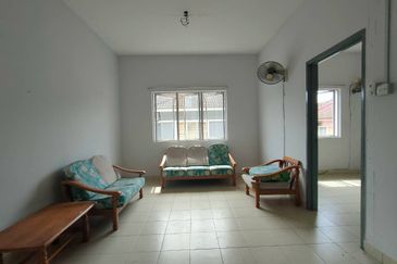 Taman Tasik Semenyih (Lake Residence)