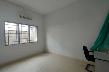 Taman Tasik Semenyih (Lake Residence)