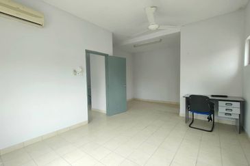 Taman Tasik Semenyih (Lake Residence)