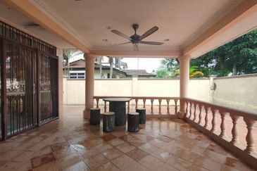 Taman Tasik Semenyih (Lake Residence)