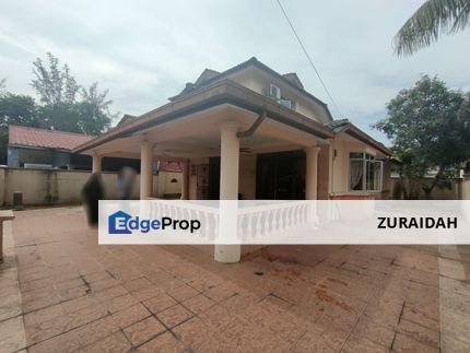 (RENOVATED UNIT) 1.5 Storey Bungalow Taman Tasik Semenyih, Semenyih, Selangor, Semenyih