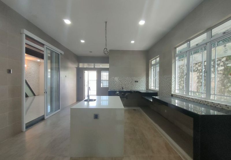 Impian Golf & Country Club