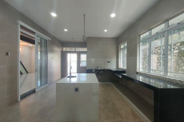 Impian Golf & Country Club