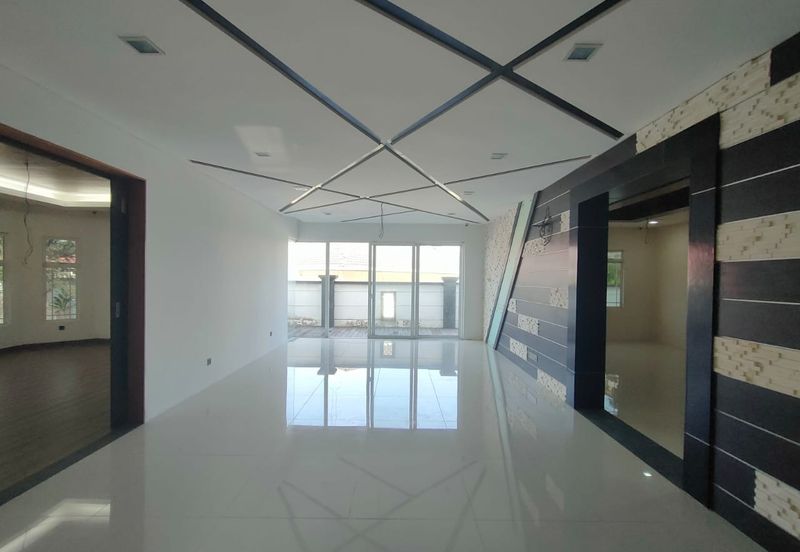 Impian Golf & Country Club