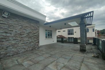 Impian Golf & Country Club