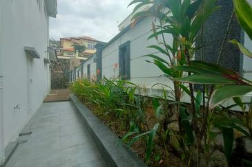 Impian Golf & Country Club