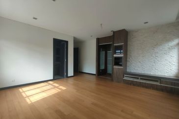 Impian Golf & Country Club