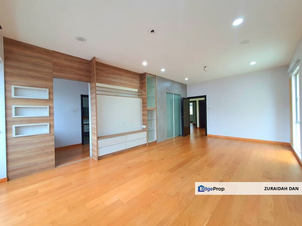 3 Storey Semi D / Zero-Lot Bungalow @ Kemuning Residence, Shah Alam, Selangor, Shah Alam