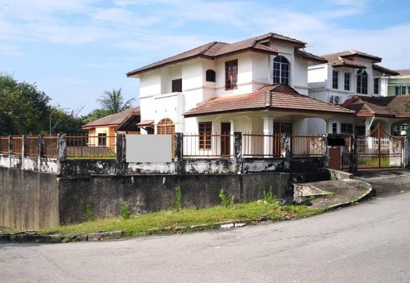 Jalan Suasana, Bandar Tun Hussein Onn