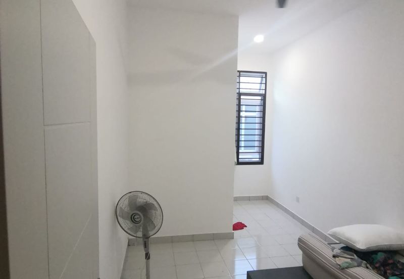 Taman Langat Utama 3 @ Jalan Halia 6