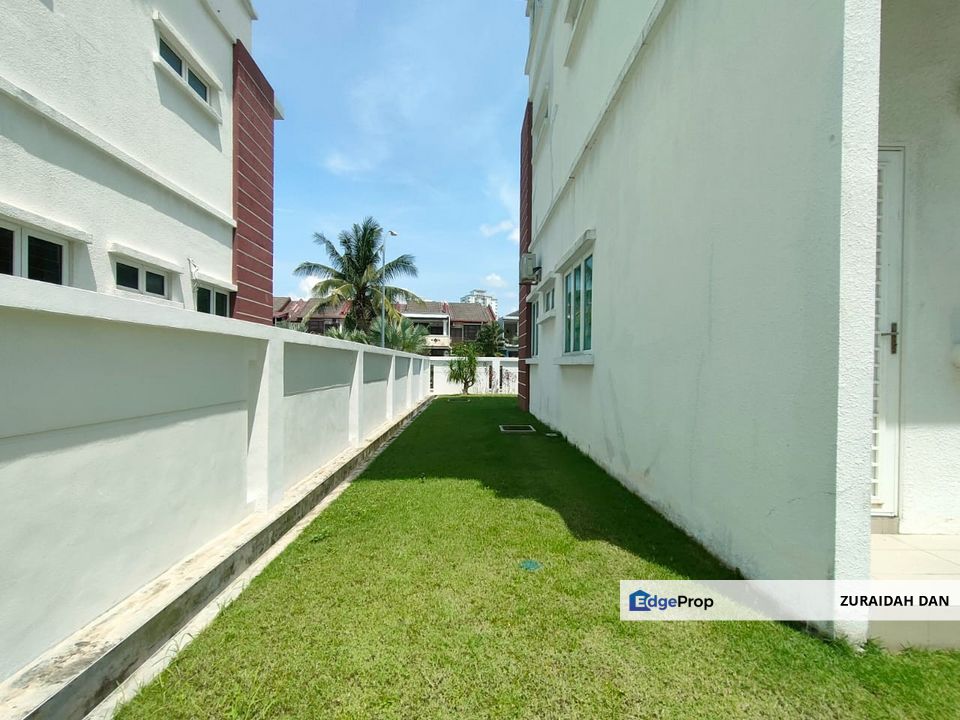 EXCLUSIVE & BRAND NEW! 2.5 Storey Bungalow @ Bistari Residensi, Puchong Prima, Selangor, Puchong