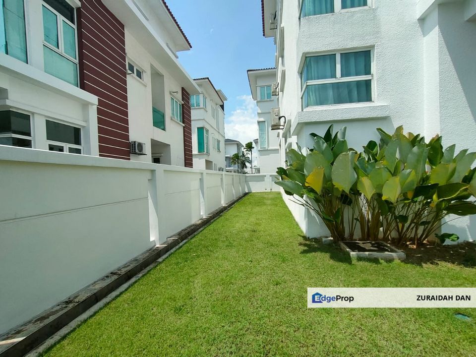 EXCLUSIVE & BRAND NEW! 2.5 Storey Bungalow @ Bistari Residensi, Puchong Prima, Selangor, Puchong