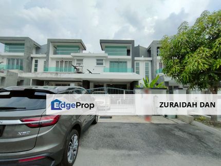 EXTENDED UNIT! 2 Storey Terrace @ Tiara East, Semenyih, Selangor, Semenyih