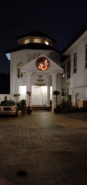 ITALIAN STYLE HOUSE WITH POOL! 3 Storey Bungalow @ Seksyen 8, Shah Alam, Selangor, Shah Alam