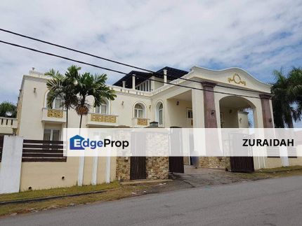 WITH INDOOR POOL & LIFT! Luxury 3.5 Storey Bungalow Country Heights, Kajang, Selangor, Country Heights