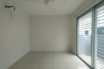 Fairfield Residences, Tropicana Heights