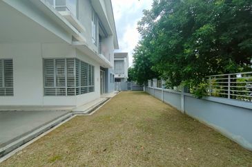 Fairfield Residences, Tropicana Heights