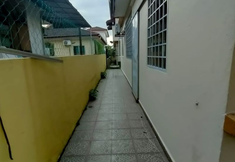 Taman Tasik Semenyih (Lake Residence)