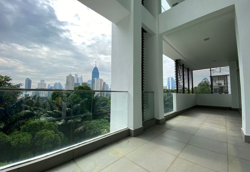 Kenny Hills Residence